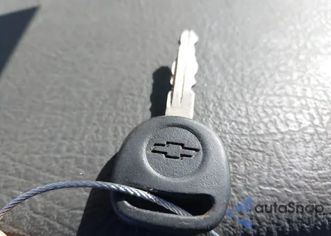 2002 Chevrolet Trailblazer Ltz from USA, damaged, VIN 1GNDT13S122166330